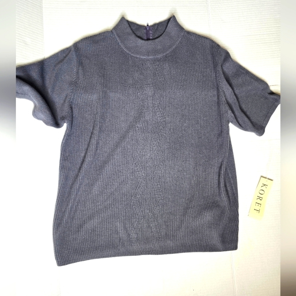NWT Koret Knit Blouse